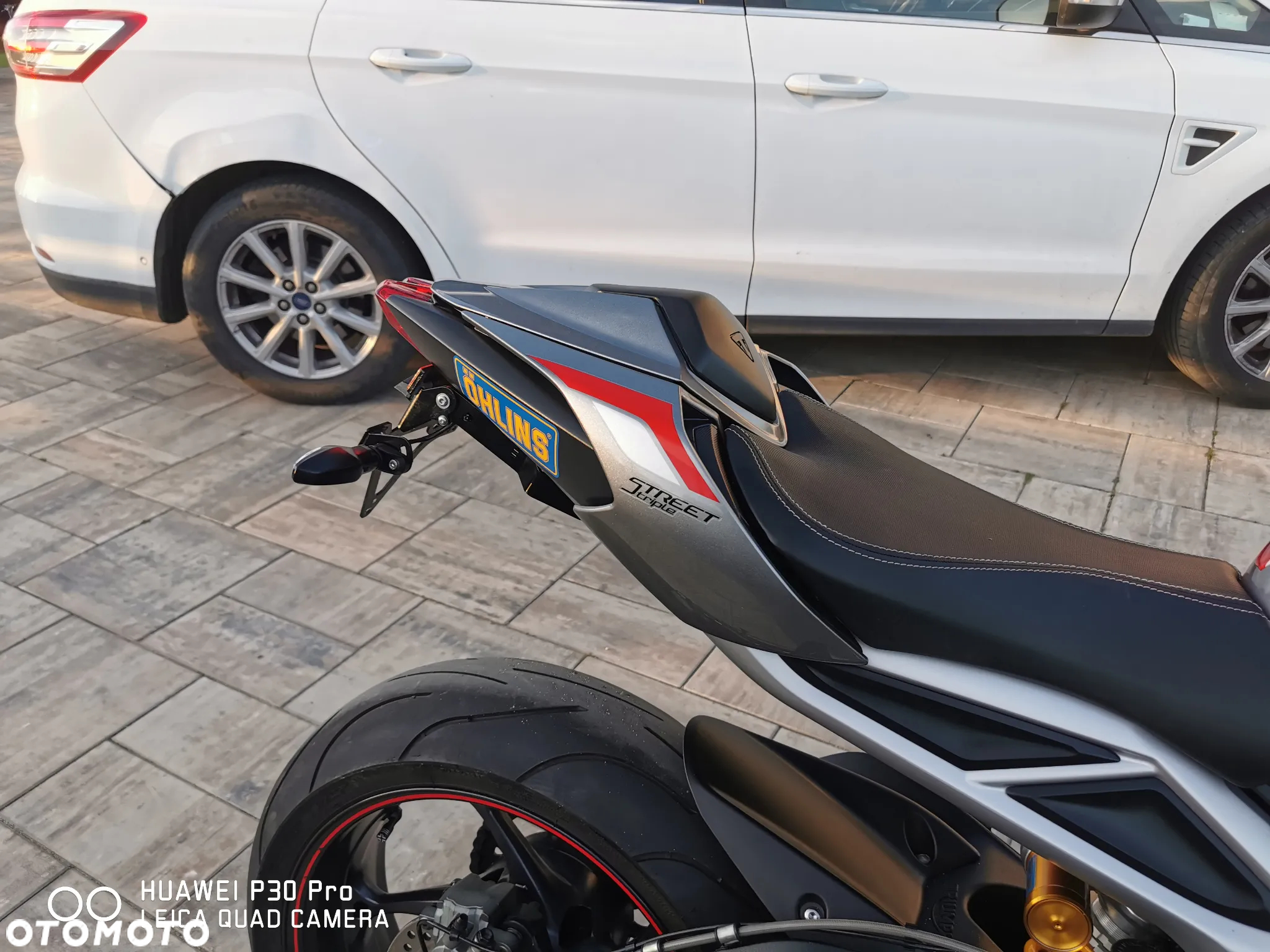 Triumph Street Triple - 9