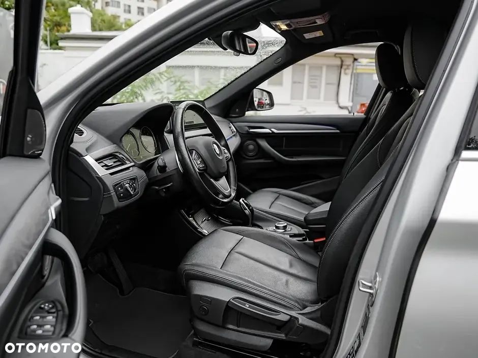 BMW X1 xDrive20d xLine - 15