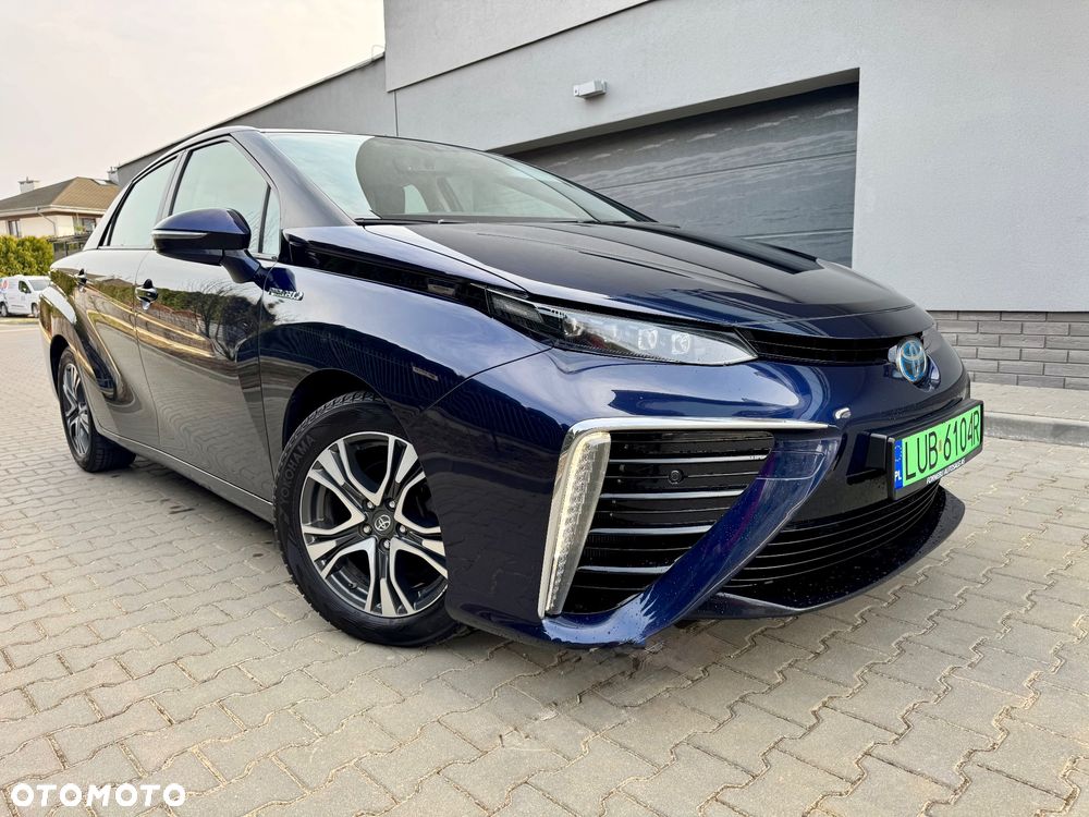 Toyota Mirai - 4