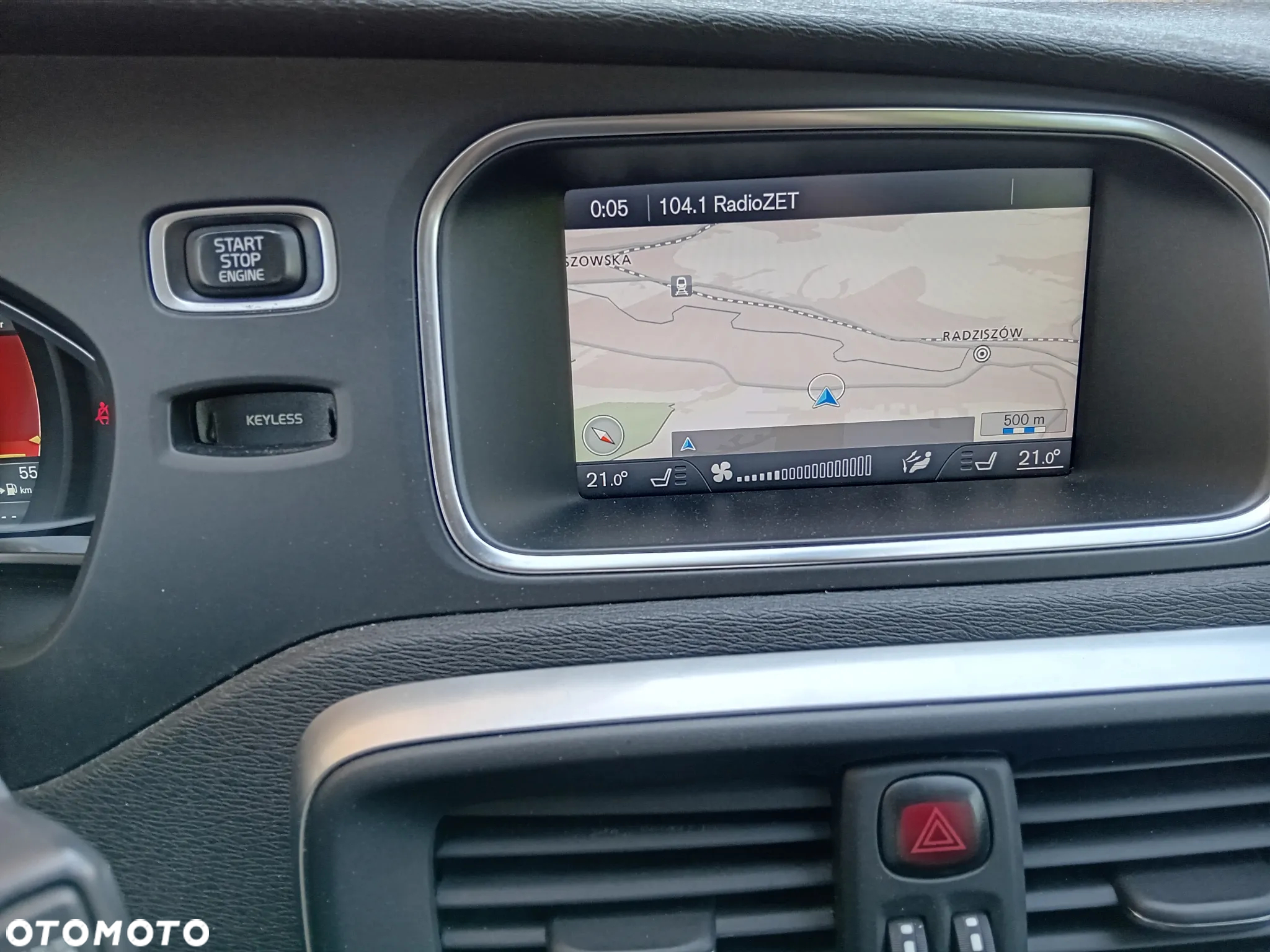 Volvo V40 D2 Summum - 19