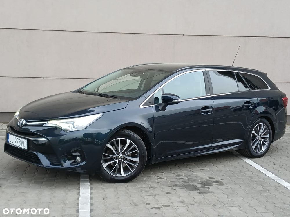 Toyota Avensis Touring Sports 1.8 Edition S+ - 16
