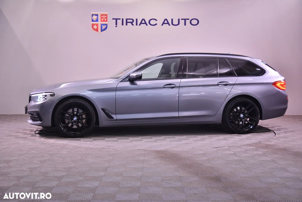 BMW Seria 5 525d Touring Aut. - 2