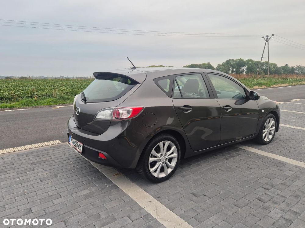 Mazda 3 2010 photo 4