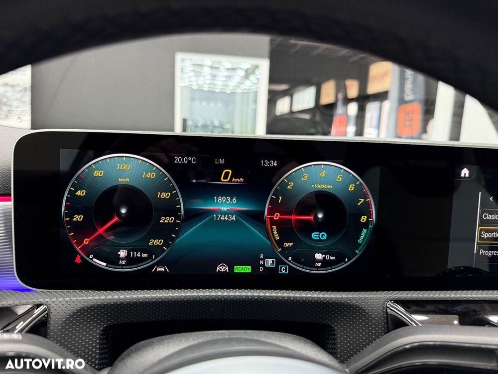 Mercedes-Benz A 250 e Sedan 8G-DCT AMG Line - 20