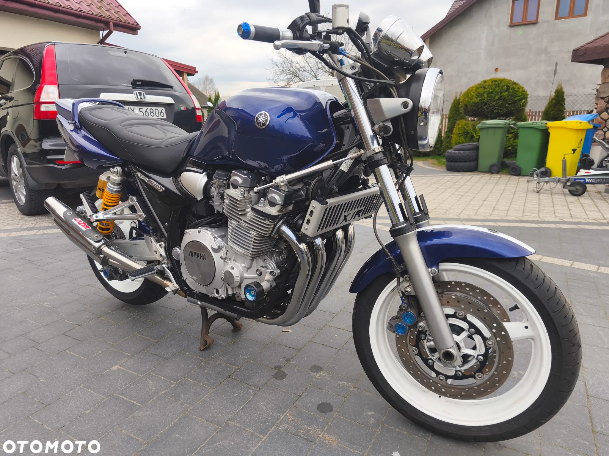 Yamaha XJR - 7