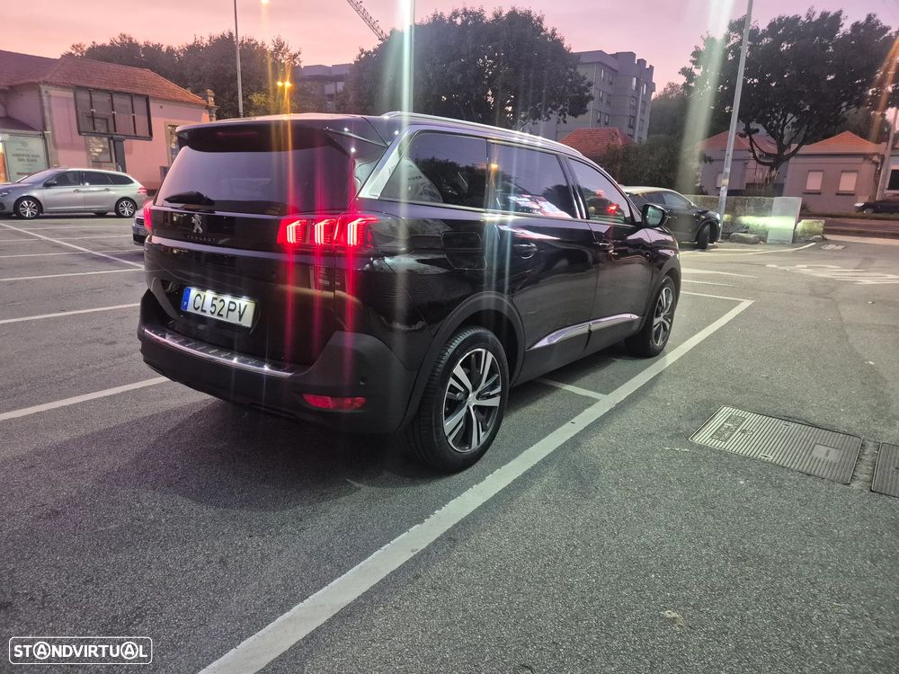 Peugeot 5008 - 4