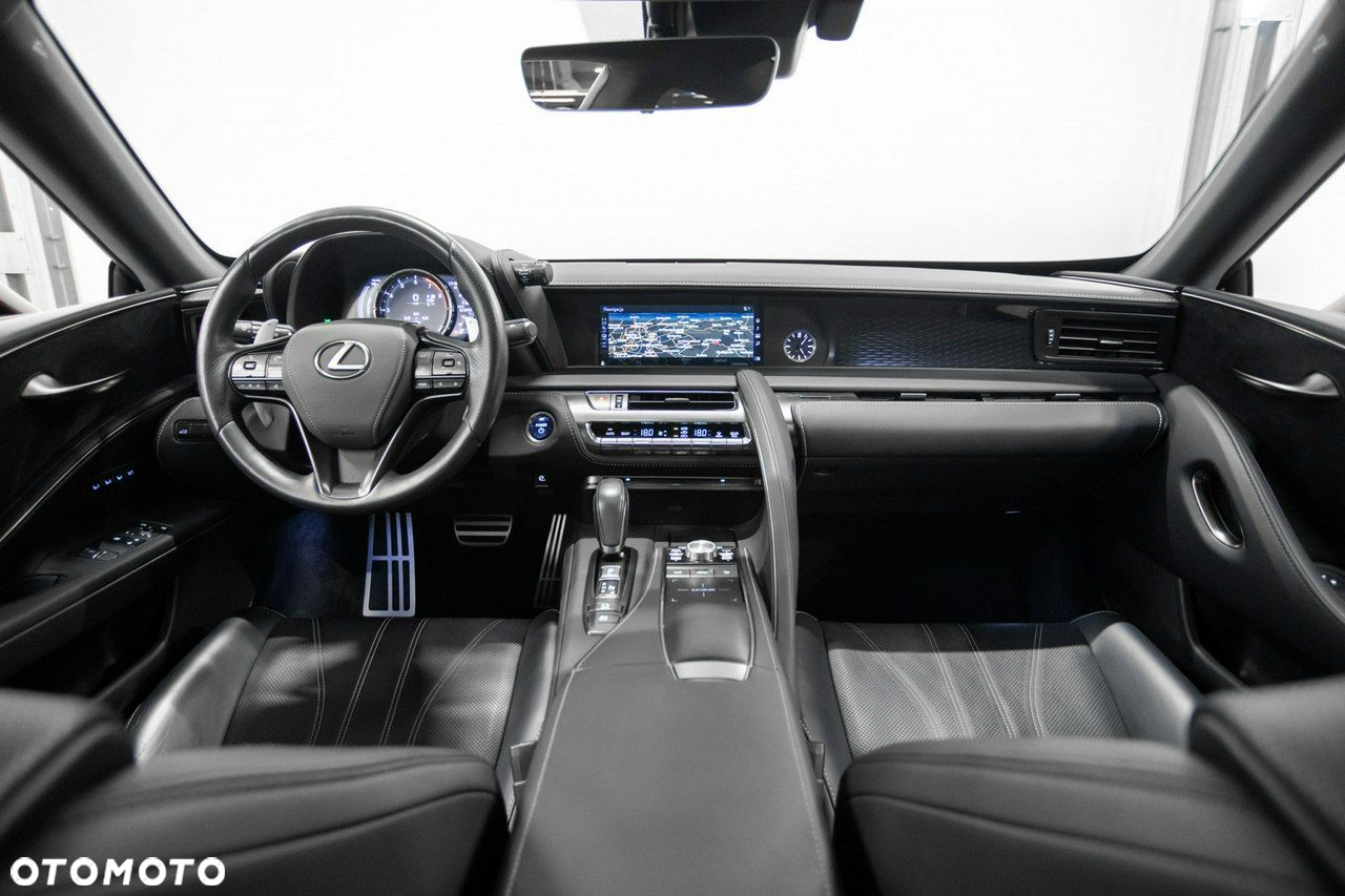 Lexus LC - 21