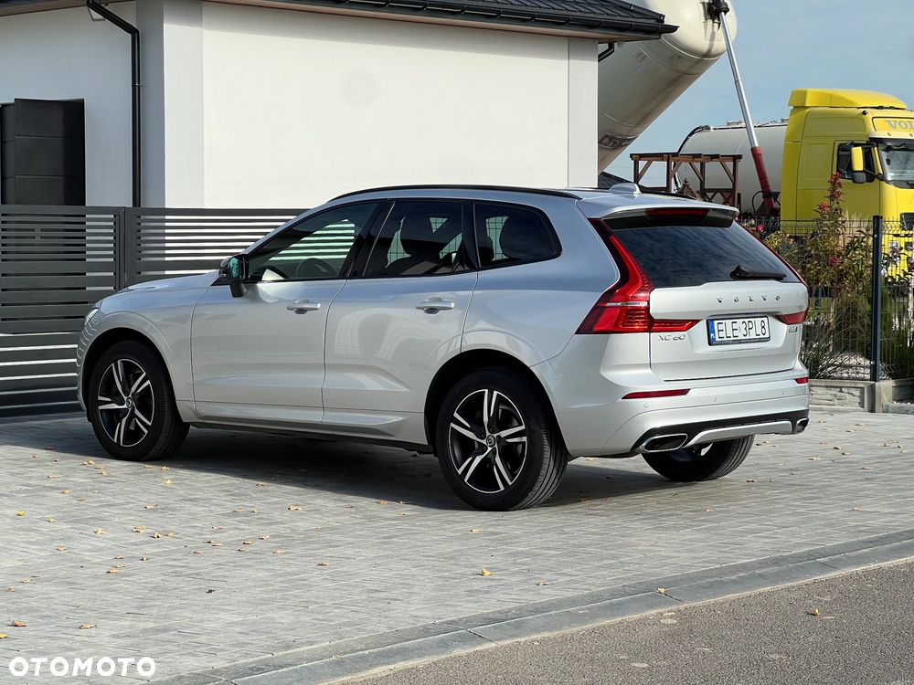 Volvo XC 60 D5 AWD R-Design - 15