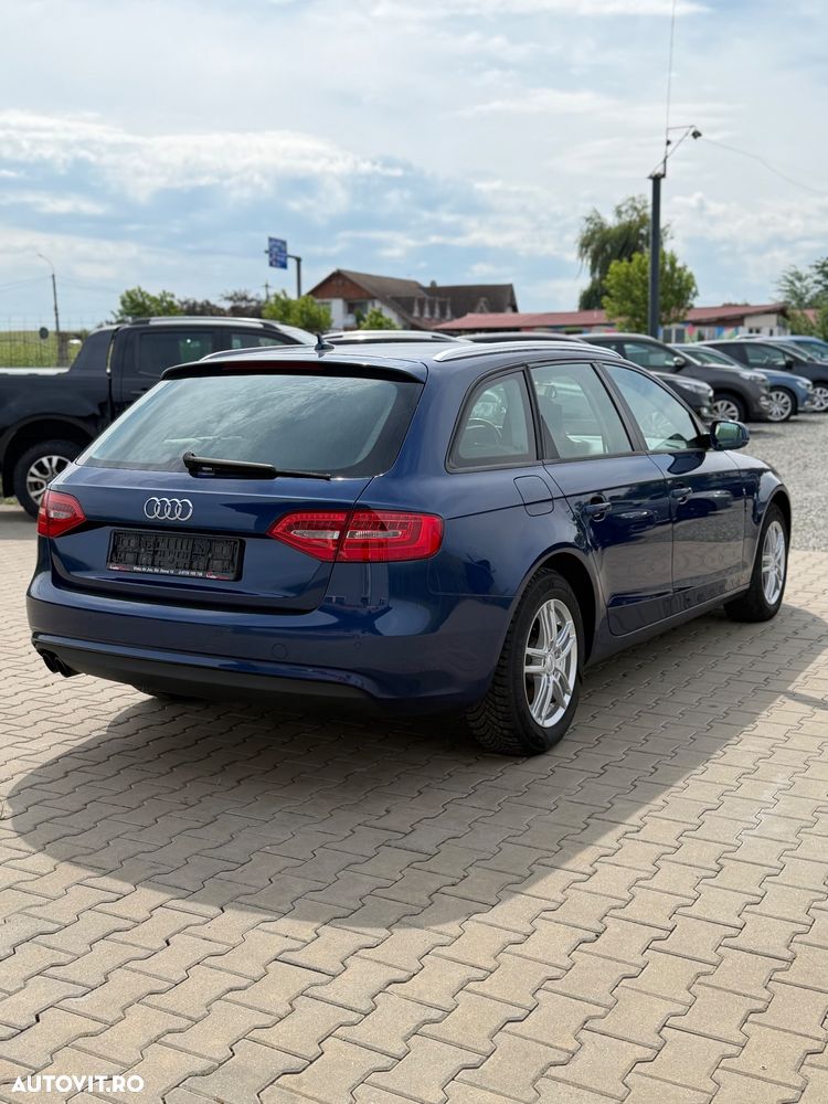 Audi A4 2.0 TDI DPF quattro S tronic Ambition - 4