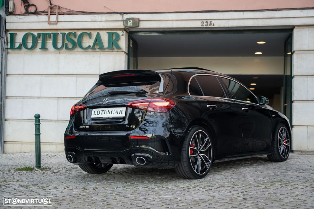 Mercedes-Benz A 35 AMG 4Matic - 4
