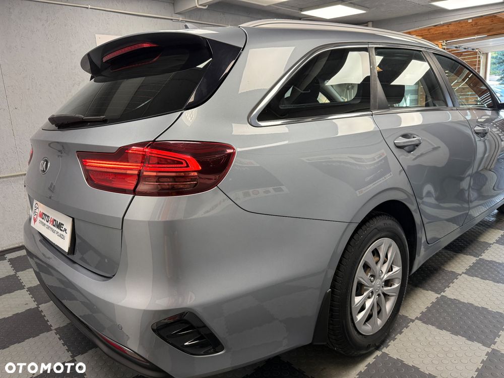 Kia Ceed - 21