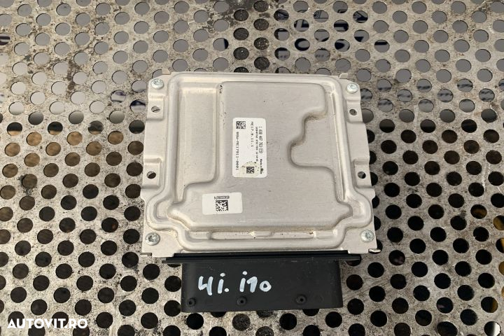 Calculator motor ECU 9001143338 Hyundai i10 2  [din 2013 pana  2016] seria - 3