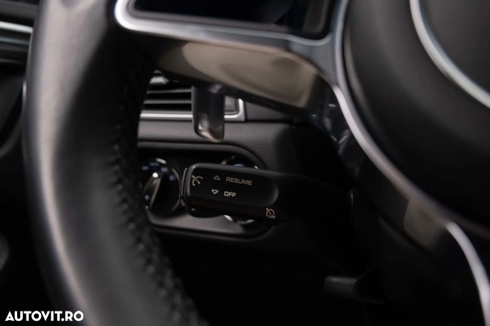 Porsche Macan Standard - 16
