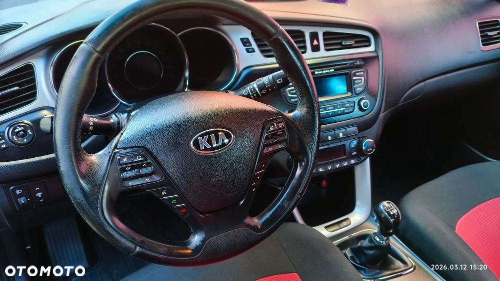 Kia Ceed 1.6 GDI Spirit - 9