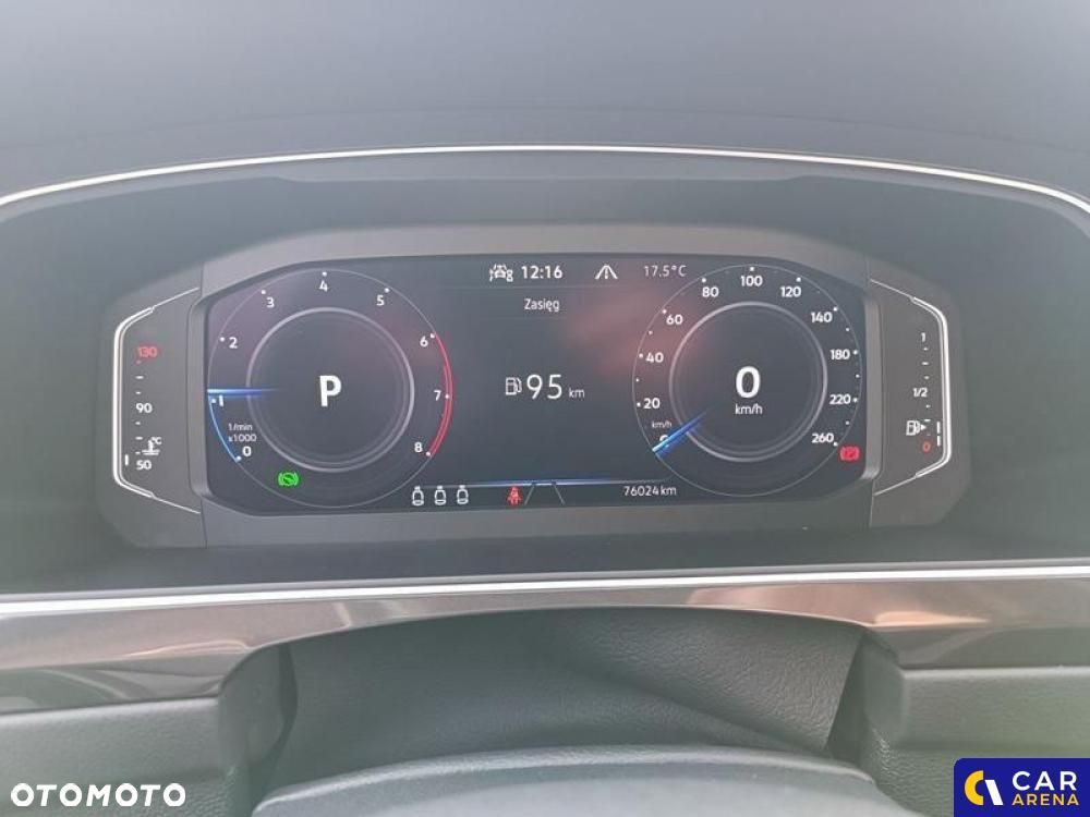 Volkswagen Tiguan - 8
