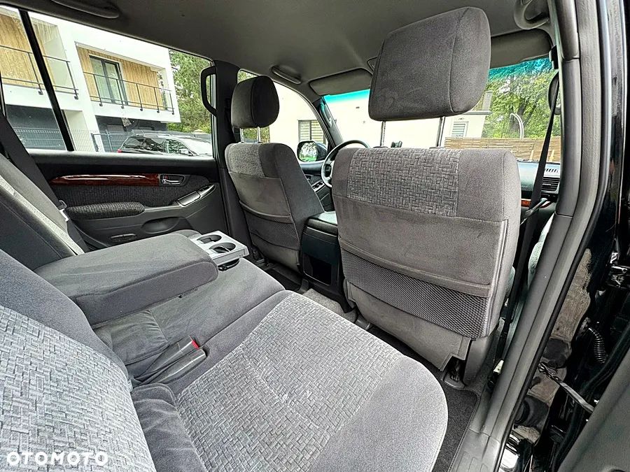 Toyota Land Cruiser 3.0 D Luna Comfort - 24