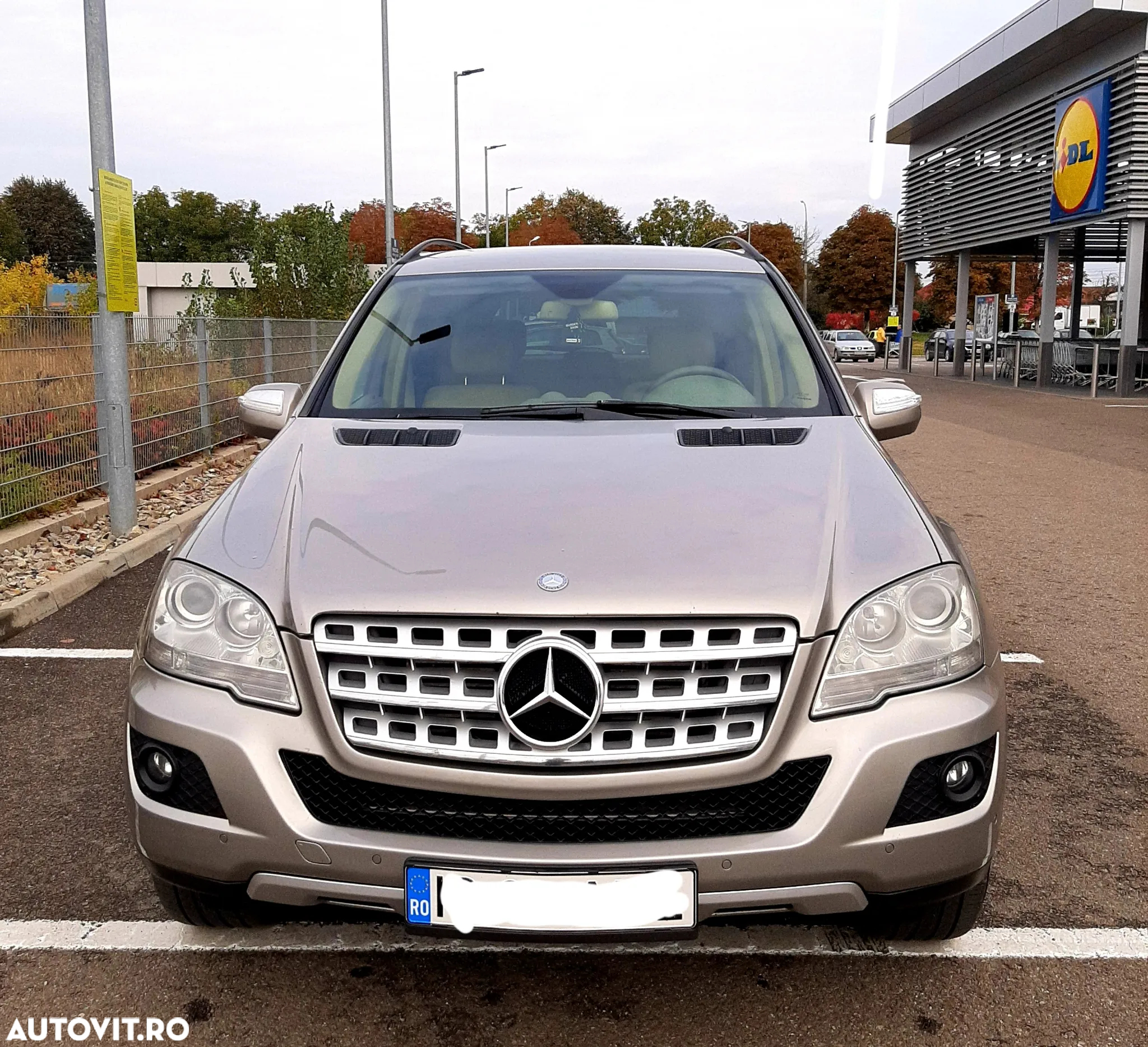 Mercedes-Benz ML - 9