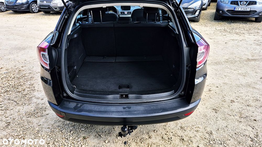 Renault Megane 1.6 16V Color Edition - 32