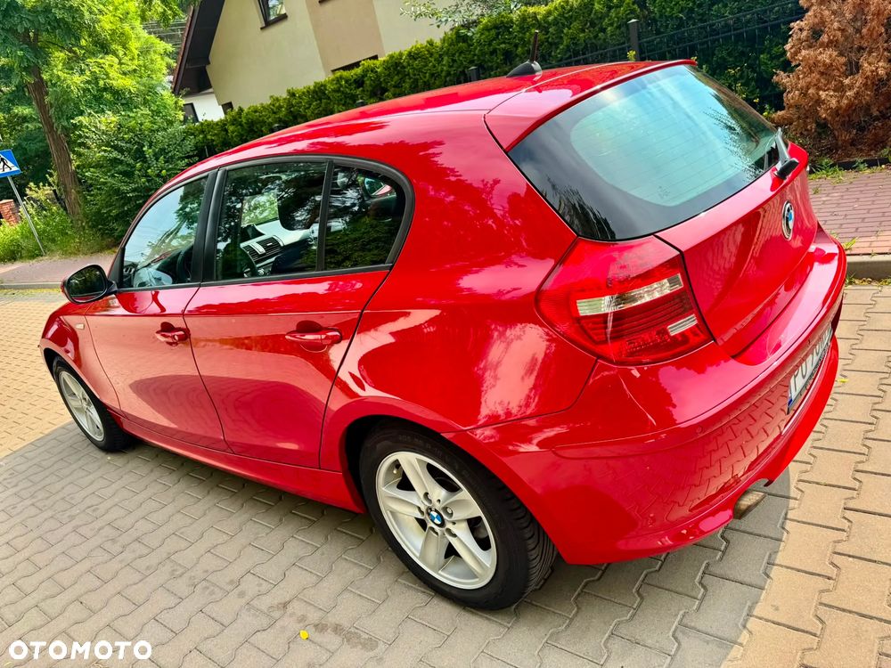 BMW 1 Series 2010 photo 4