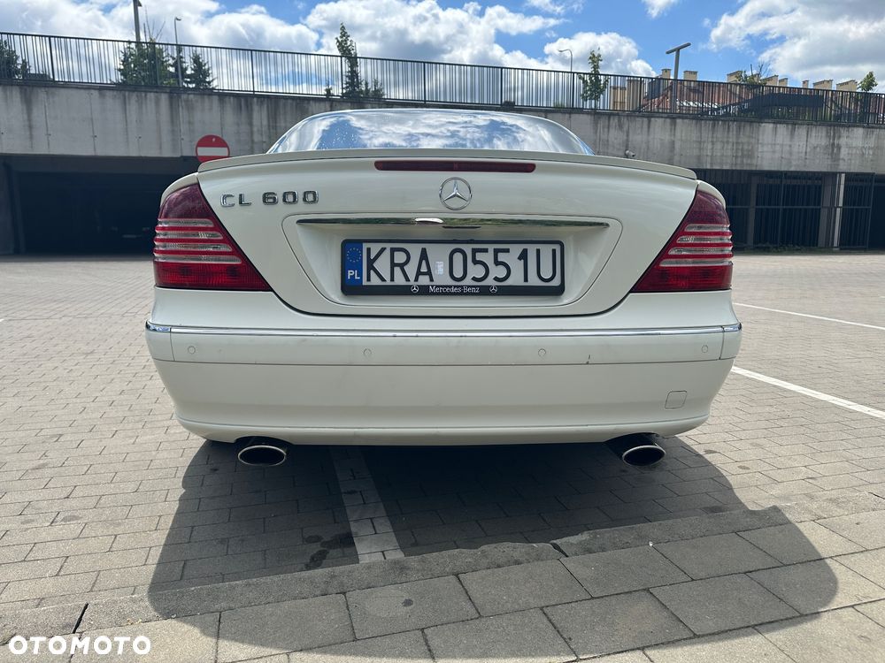 Mercedes-Benz CL 600 - 22