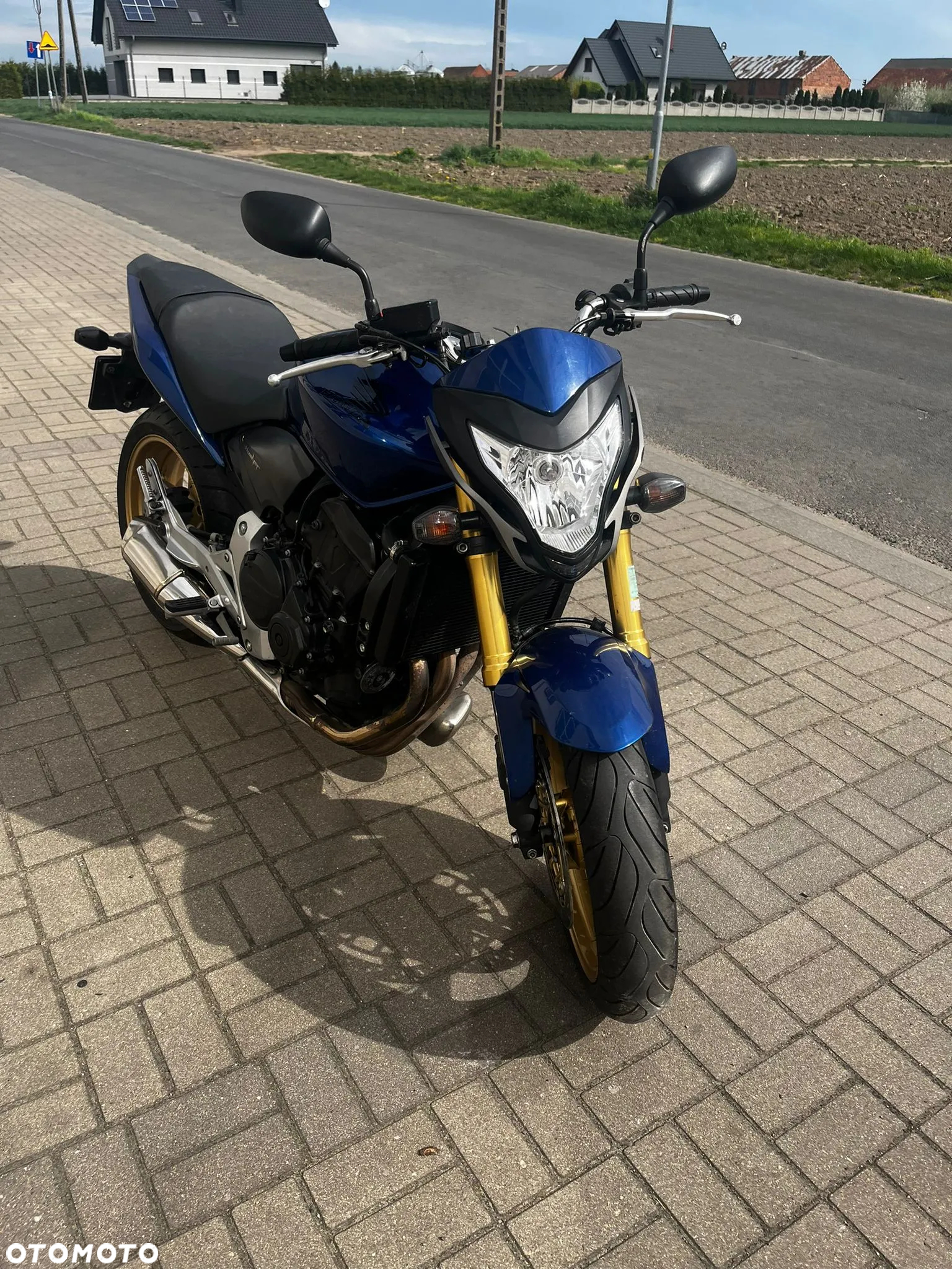 Honda CBF - 3