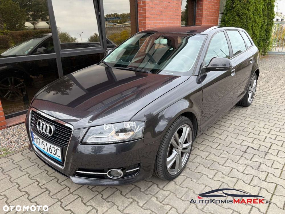 Audi A3 Sportback 2.0 TDI DPF Ambiente S tronic - 1