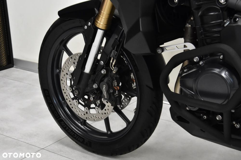 Triumph Tiger - 34