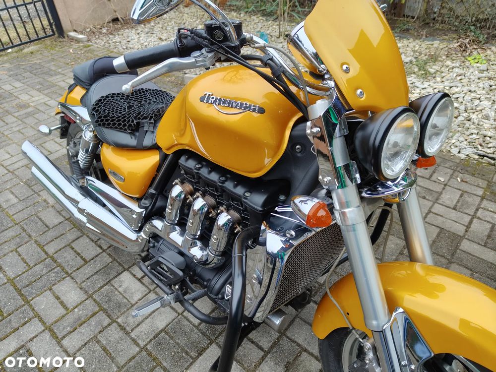 Triumph Rocket - 3