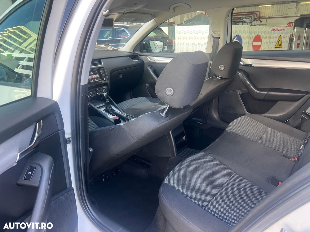 Skoda Octavia 2.0 TDI ELEGANCE DSG - 16