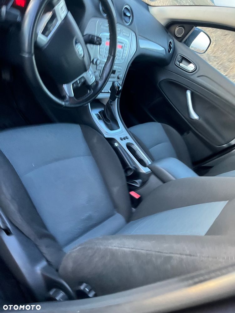 Ford Mondeo 2.0 TDCi Silver X - 19