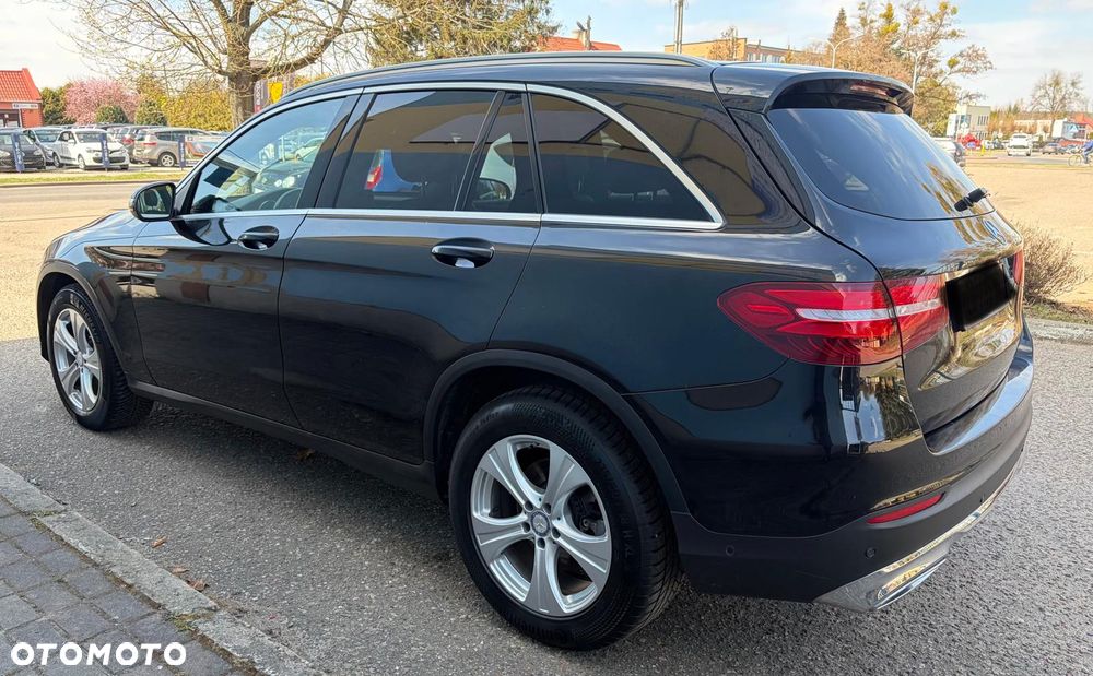 Mercedes-Benz GLC 220 d 4Matic 9G-TRONIC - 12