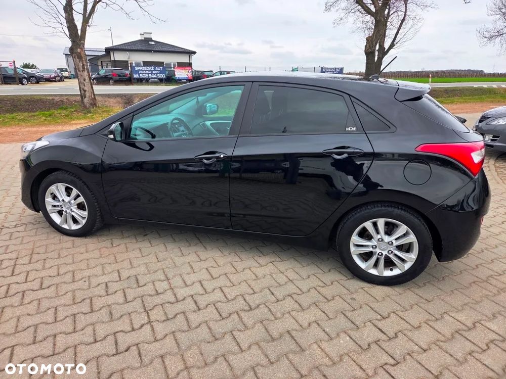 Hyundai i30 1.6 GDI Comfort - 15