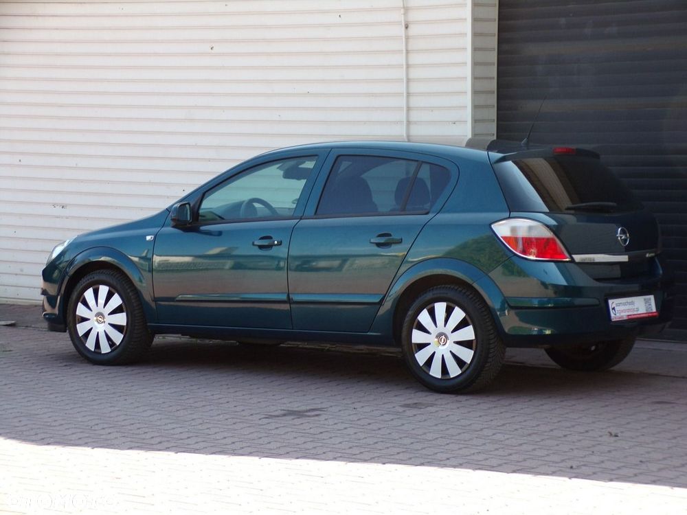 Opel Astra - 11