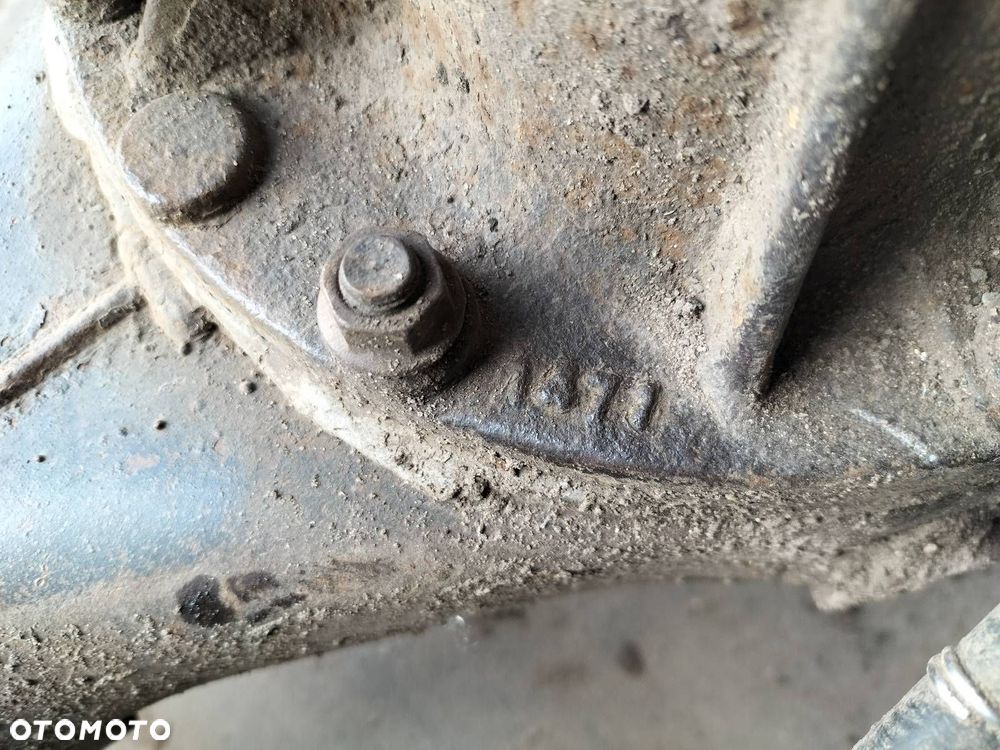 DYFERENCJAŁ MOST TYLNY SUZUKI VITARA I 2.0 HDI - 8