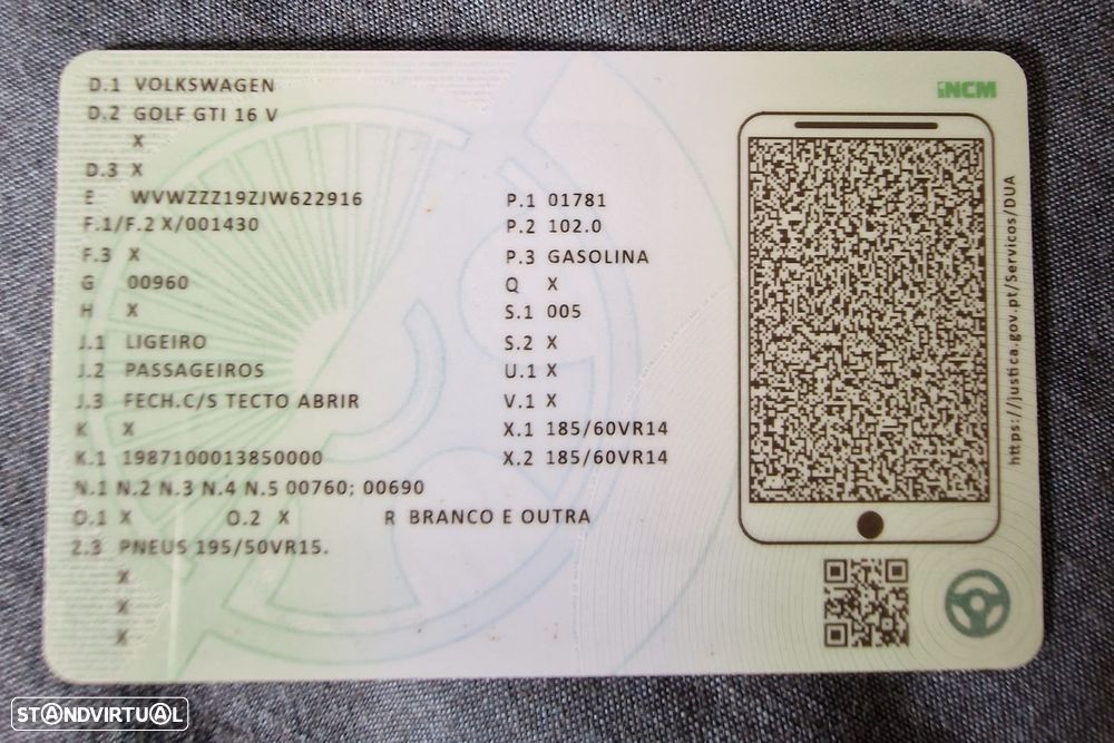 VW Golf 1.8 GTI 16V - 37