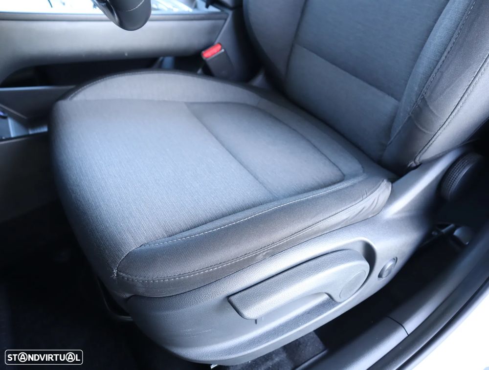 Hyundai Kauai Select - 28