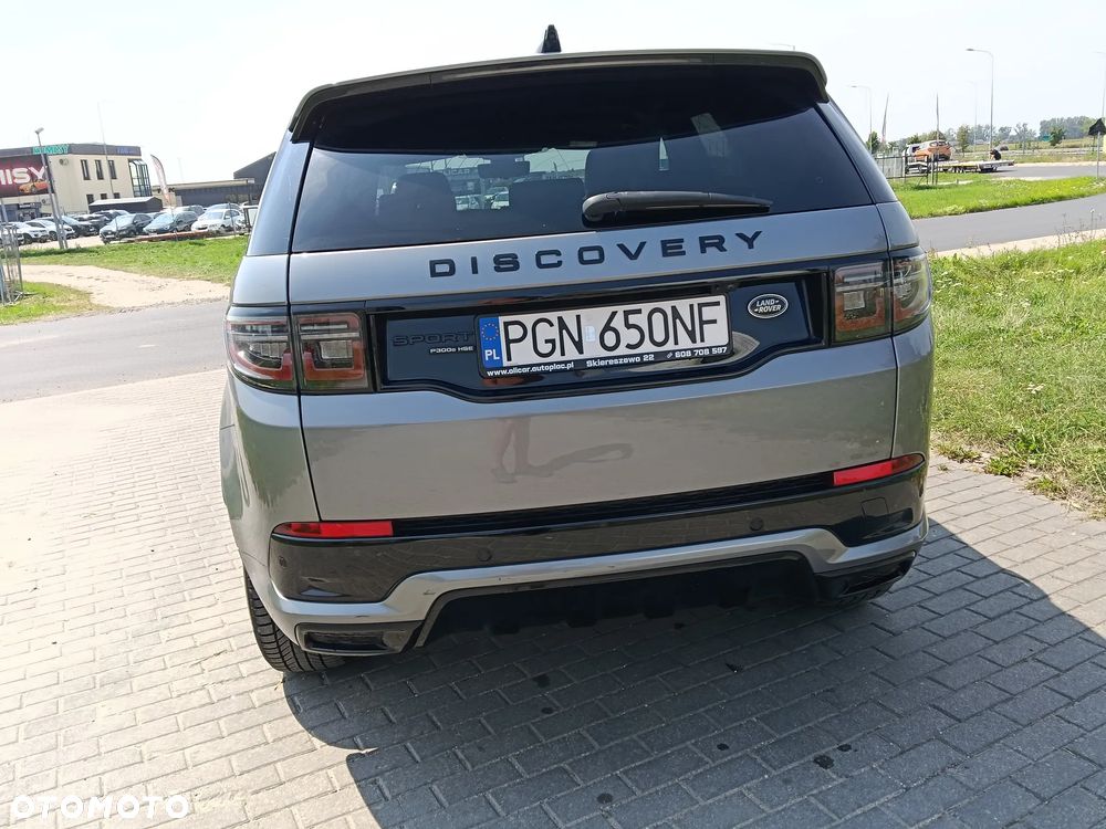 Land Rover Discovery Sport P300e R-Dynamic - 3