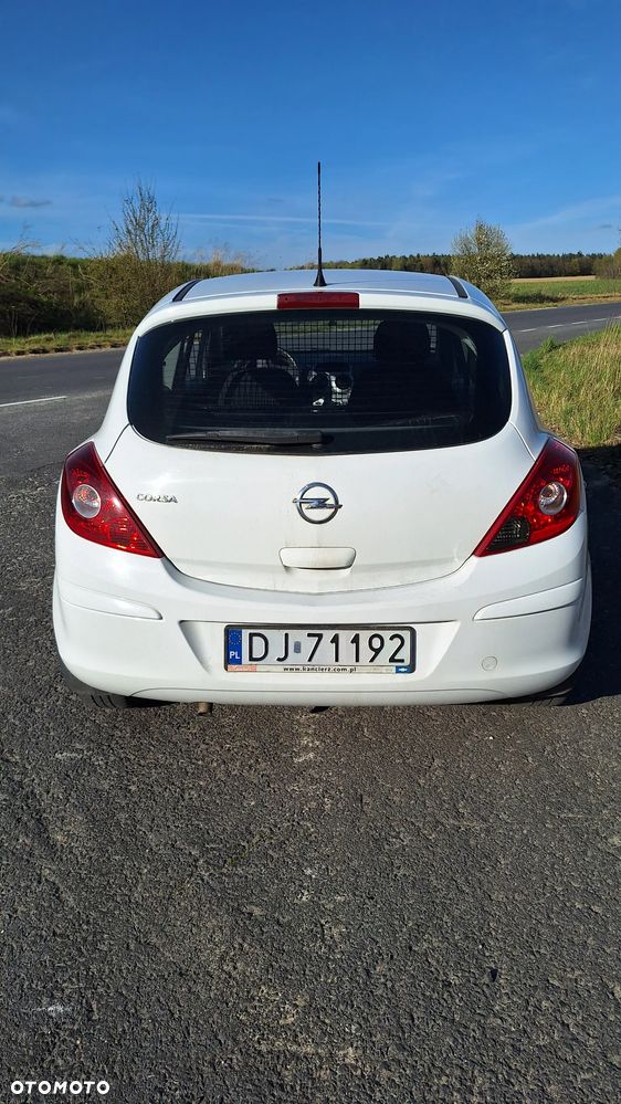 Opel Corsa - 3