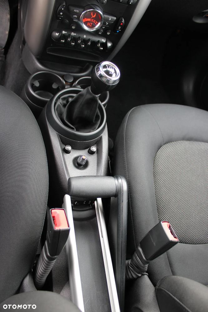 MINI Countryman One D - 18