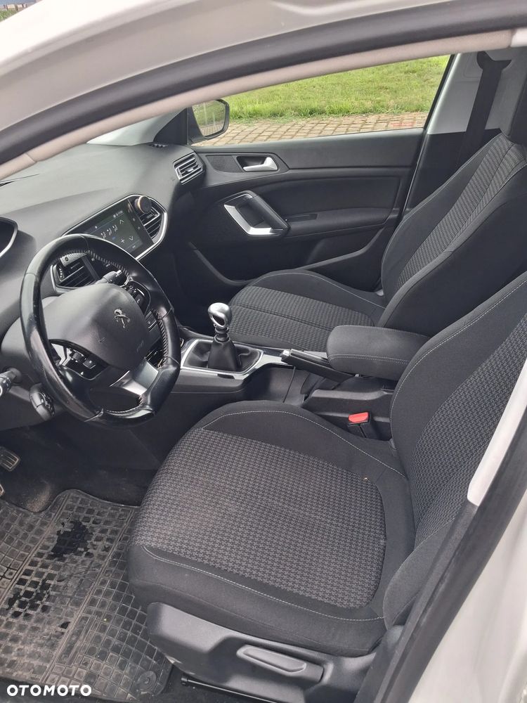 Peugeot 308 PureTech 110 Stop & Start Active - 9
