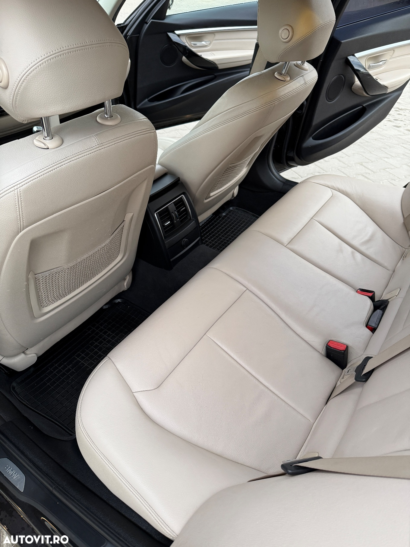 BMW Seria 3 320d Aut. Luxury Line - 18