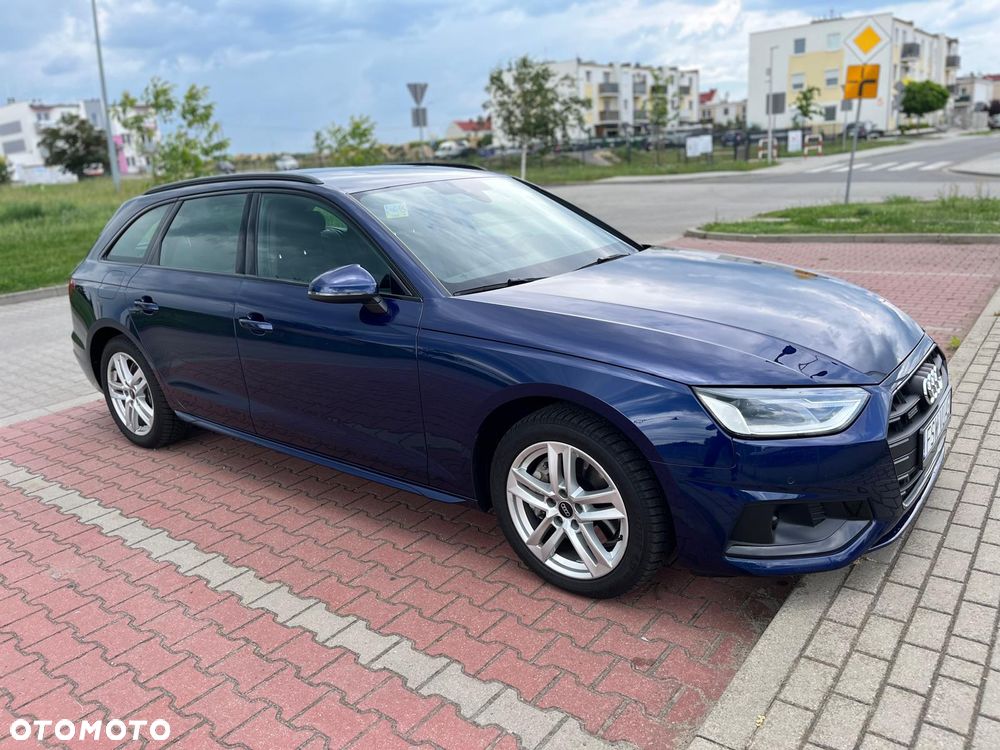 Audi A4 Avant 40 TDI quattro S tronic - 2