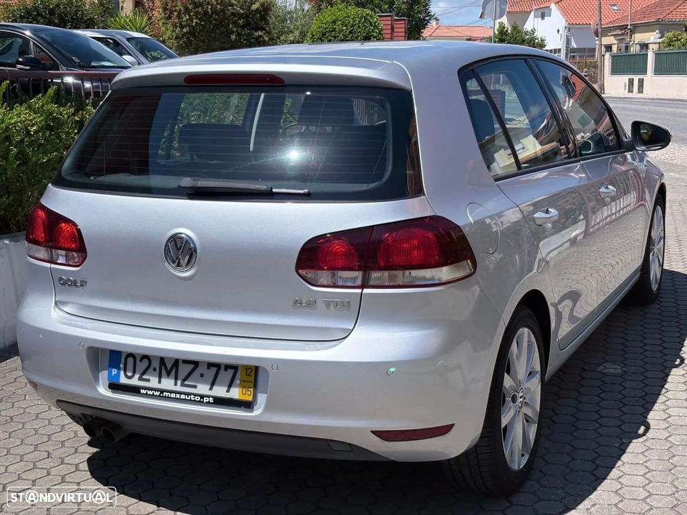 VW Golf 2.0 TDi Highline DSG - 19