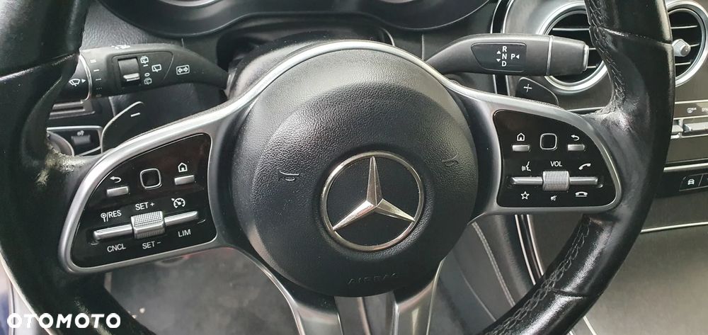Mercedes-Benz GLC - 17