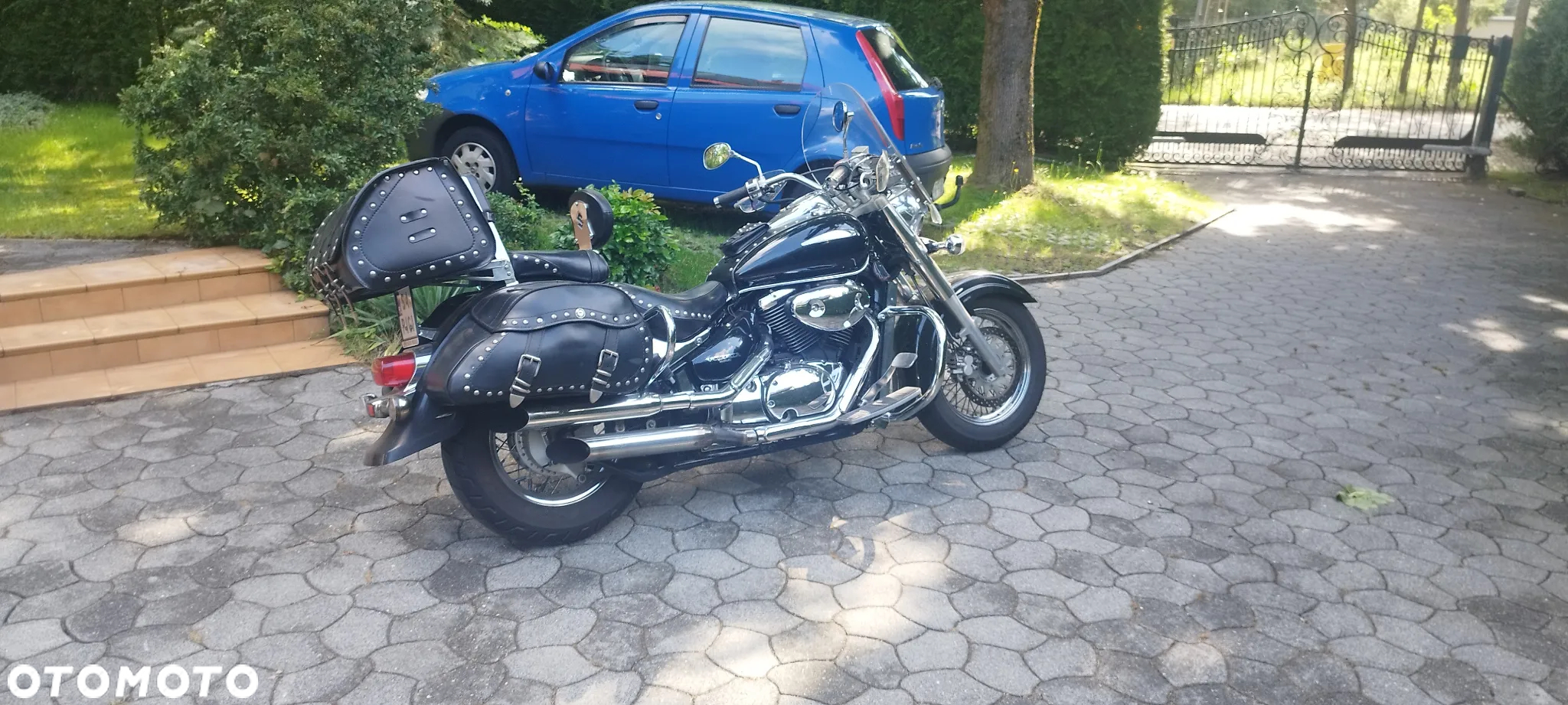 Suzuki Intruder - 9
