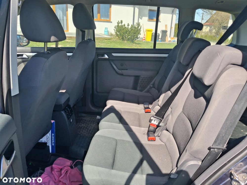Volkswagen Touran 1.6 TDI DPF Comfortline - 11