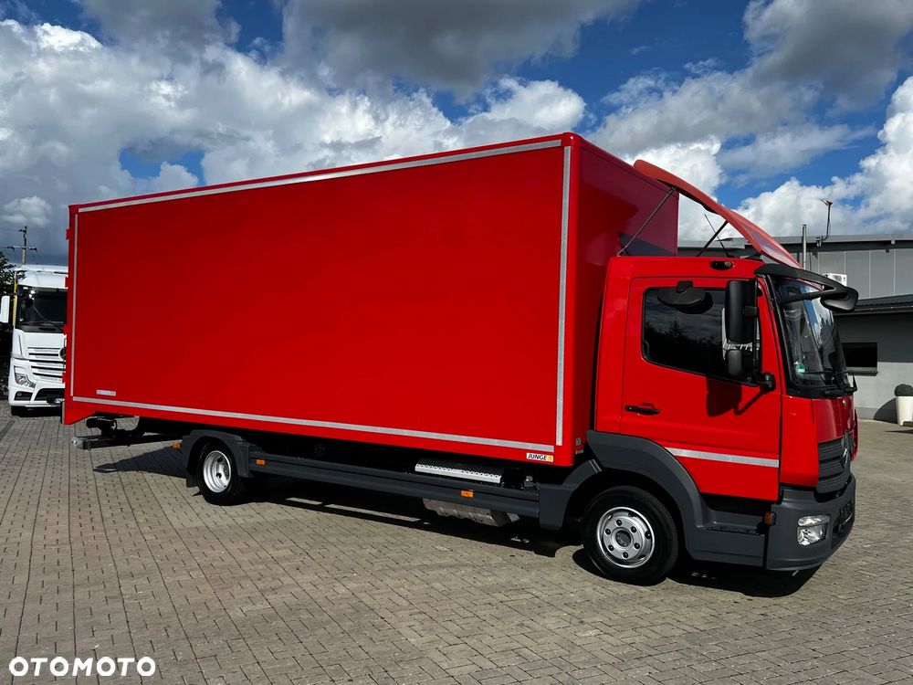 Mercedes-Benz ATEGO - 12
