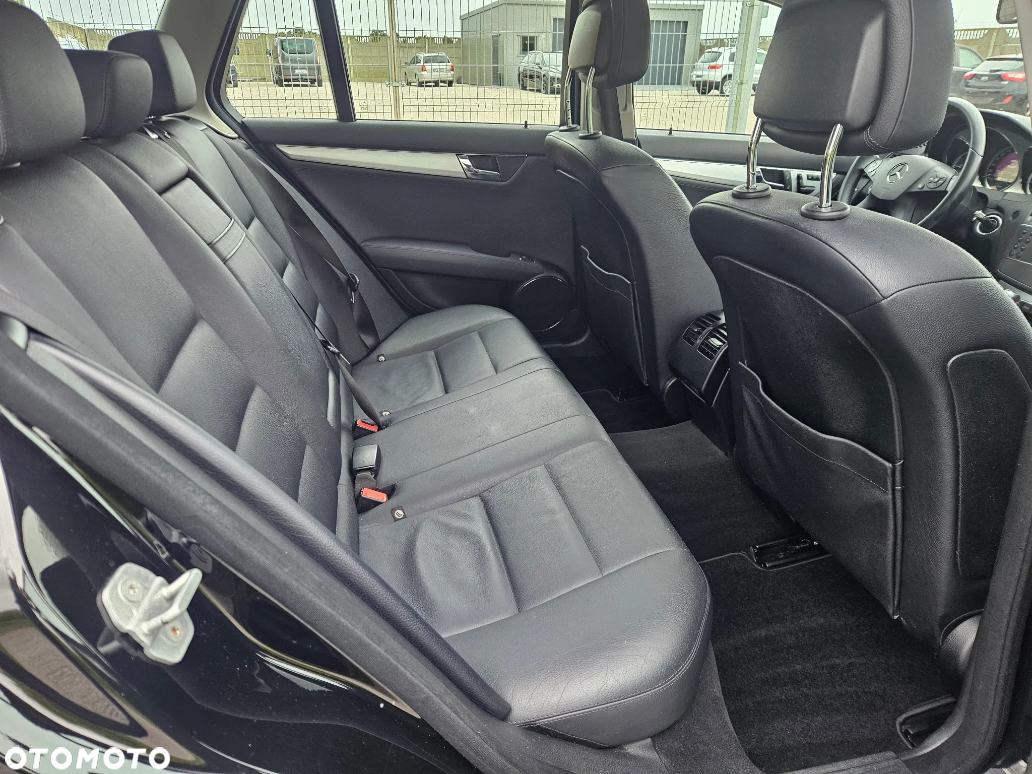 Mercedes-Benz Klasa C 200 T 7G-TRONIC Avantgarde Edition - 21