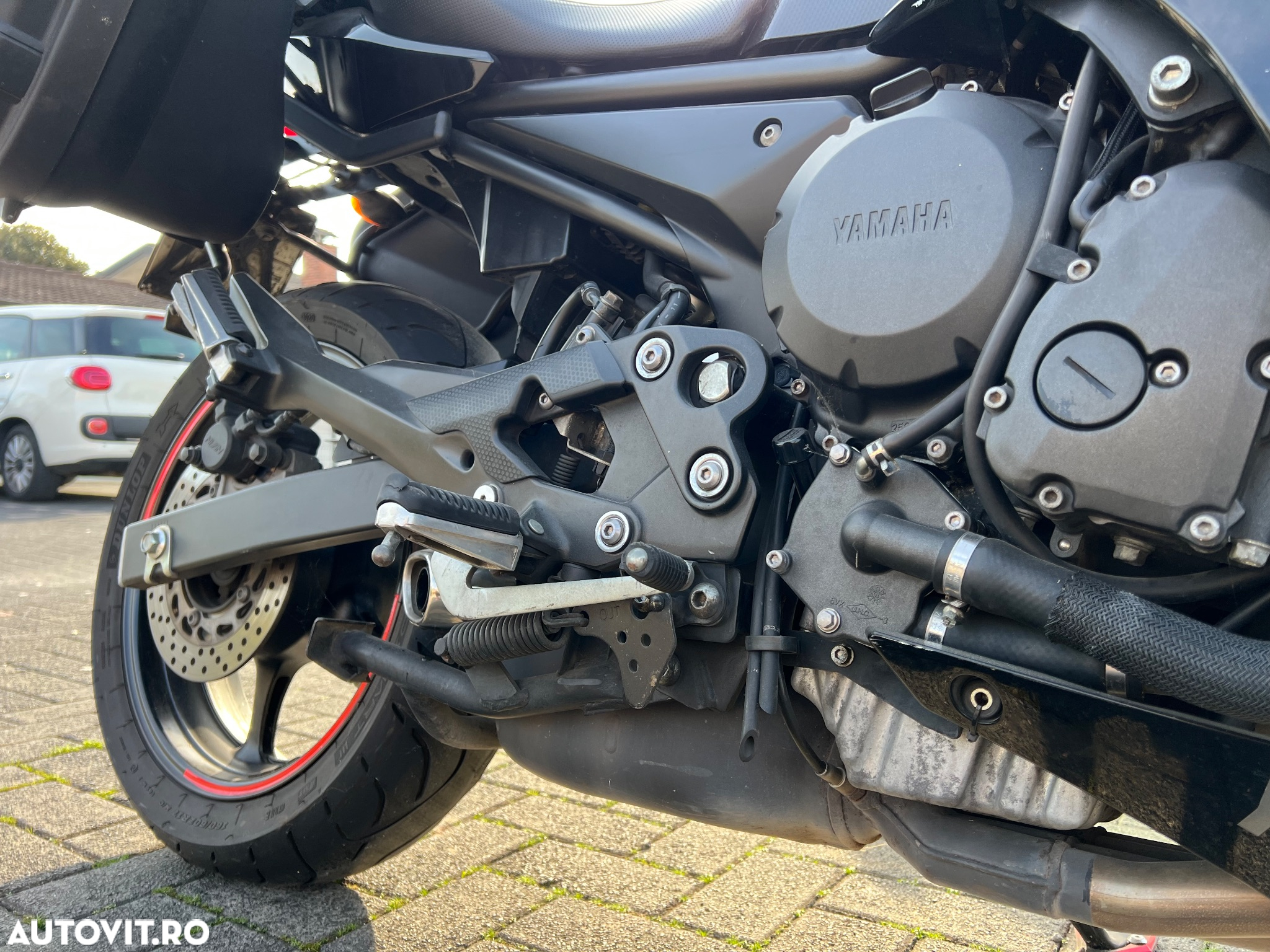 Yamaha XJ 600 - 12