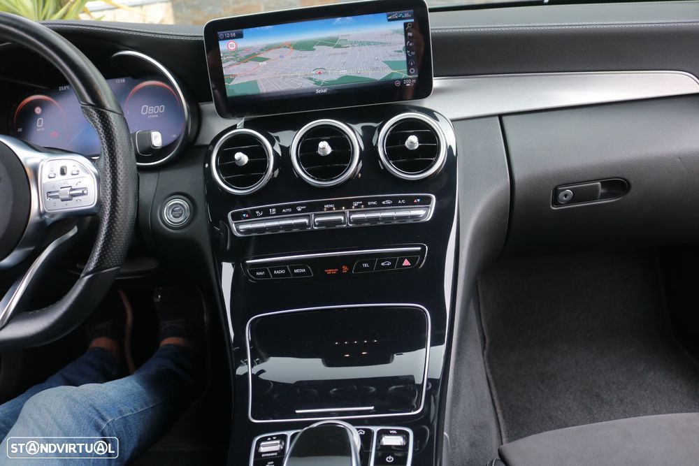 Mercedes-Benz C 220 d AMG Line - 19